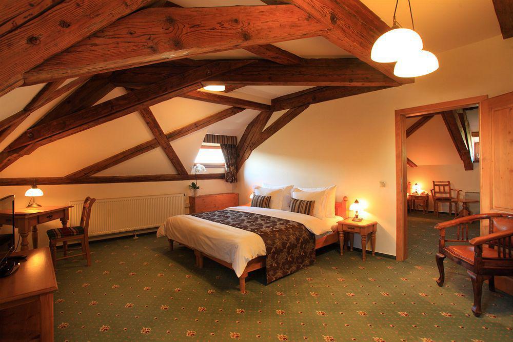 Questenberg Hotel Prague Room photo